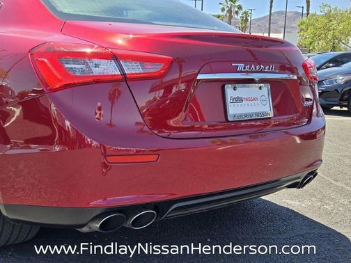 Rosso Energia Pearlescent 2015 Maserati Ghibli Base