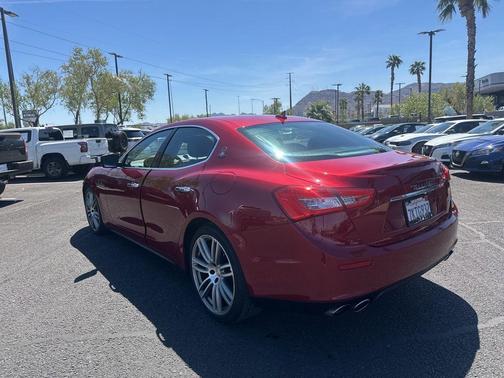 Rosso Energia Pearlescent 2015 Maserati Ghibli Base
