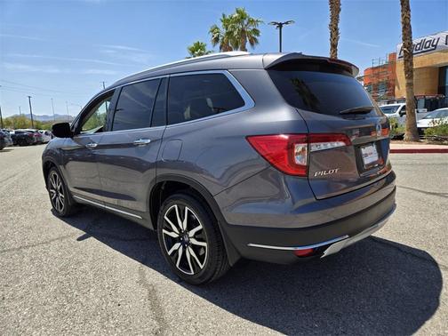 2021 Honda Pilot Touring 8-Passenger