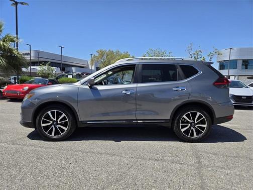2020 Nissan Rogue SL