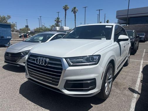 2017 Audi Q7 3.0T Premium Plus