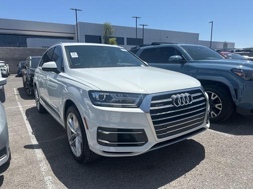 2017 Audi Q7 3.0T Premium Plus