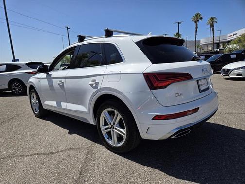 2021 Audi Q5 e 55 Premium