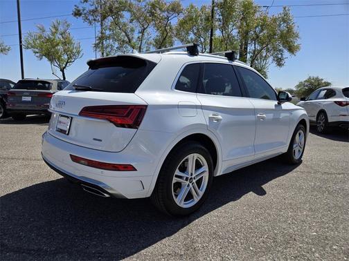 2021 Audi Q5 e 55 Premium
