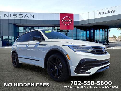 Opal White Pearl Effect 2023 Volkswagen Tiguan 2.0T SE R-Line Black