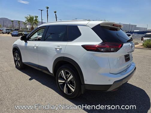 2025 Nissan Rogue SL