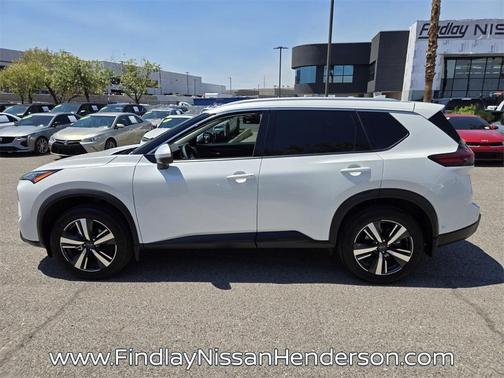2025 Nissan Rogue SL