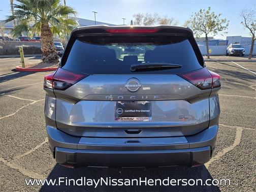 2025 Nissan Rogue SL