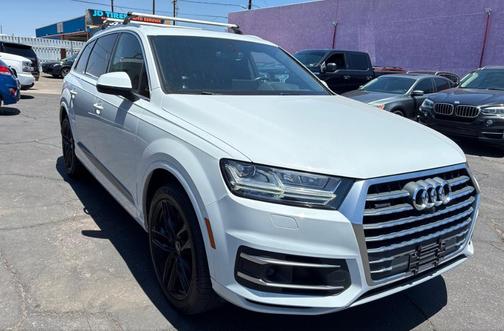 Glacier White Metallic 2018 Audi Q7 3.0T Prestige