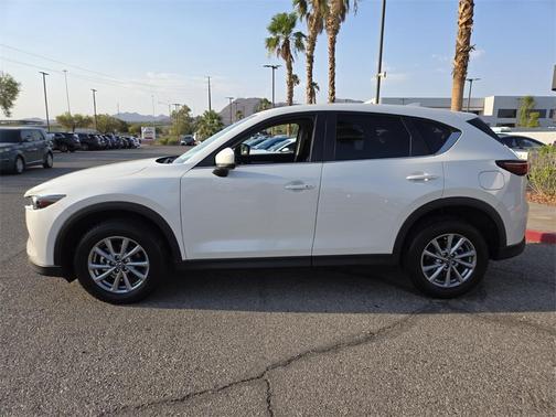 2023 Mazda CX-5 2.5 S Preferred Package