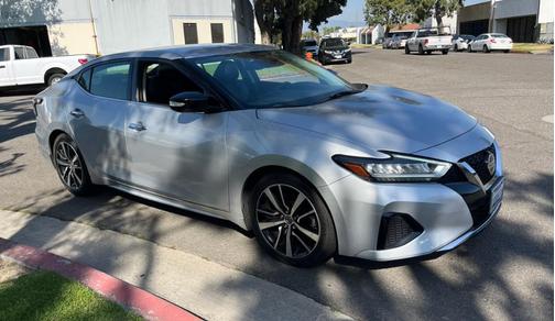 Brilliant Silver Metallic 2021 Nissan Maxima SV