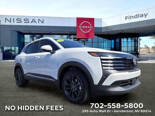 Aspen White Tri 2025 Nissan Kicks SR