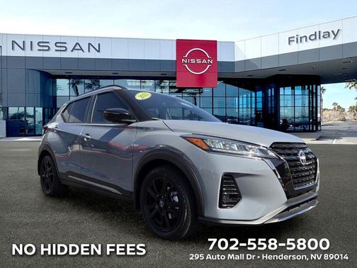 Boulder Gray Pearl 2023 Nissan Kicks SR