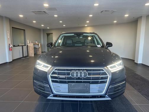 2018 Audi Q5 2.0T Tech Premium