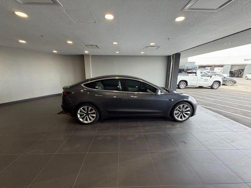 Midnight Silver Metallic 2020 Tesla Model 3 Long Range