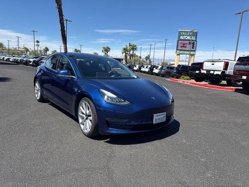 Deep Blue Metallic 2018 Tesla Model 3 Long Range