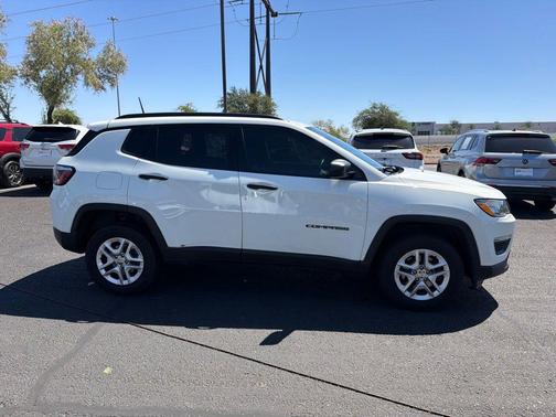 White Clearcoat 2018 Jeep Compass Sport