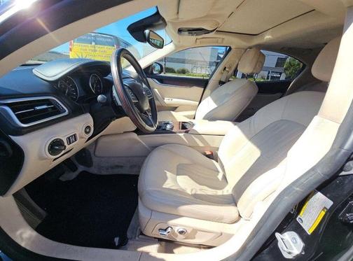 Nero Ribelle Metallic 2021 Maserati Ghibli Base