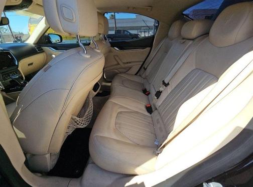 Nero Ribelle Metallic 2021 Maserati Ghibli Base