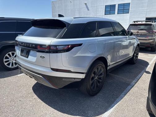2019 Land Rover Range Rover Velar P250 SE R-Dynamic