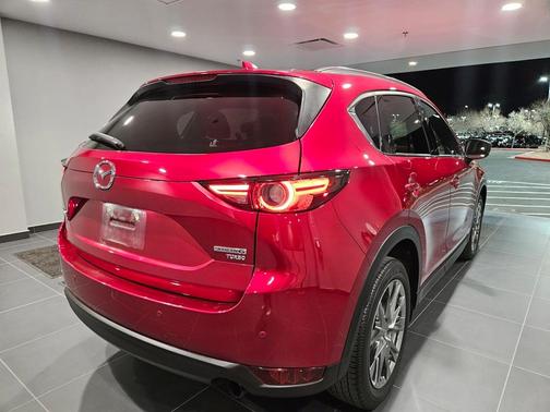 2021 Mazda CX-5 Signature