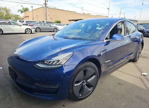 Deep Blue Metallic 2018 Tesla Model 3 Long Range