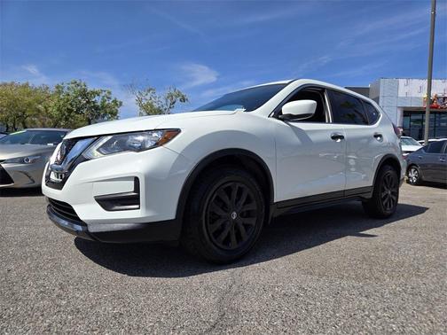 2020 Nissan Rogue S