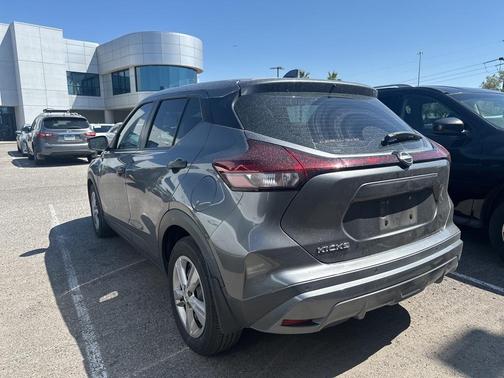 2022 Nissan Kicks S