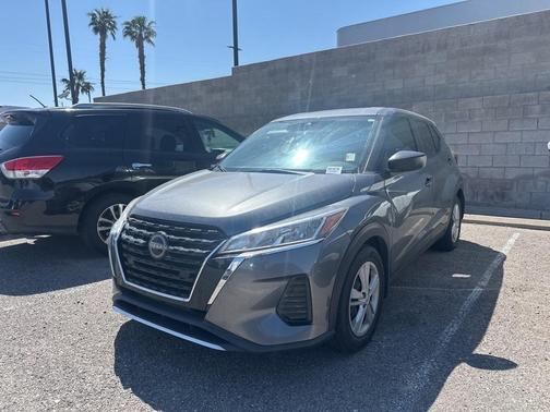 2022 Nissan Kicks S