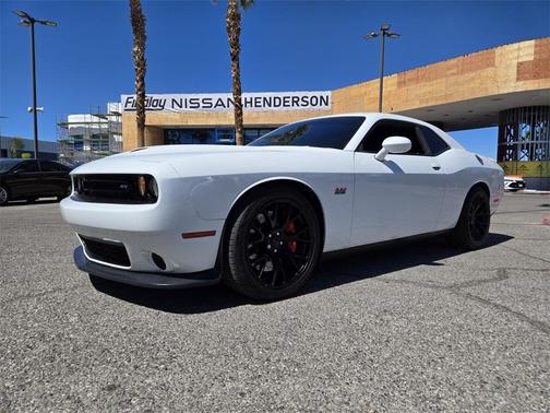 2016 Dodge Challenger SRT 392