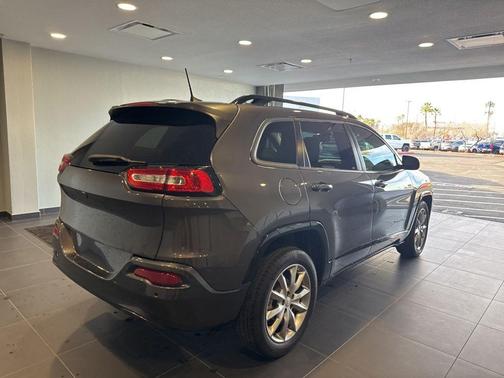 2018 Jeep Cherokee Latitude