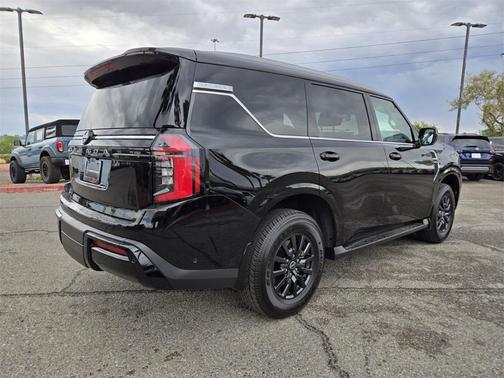 2025 Nissan Armada SV