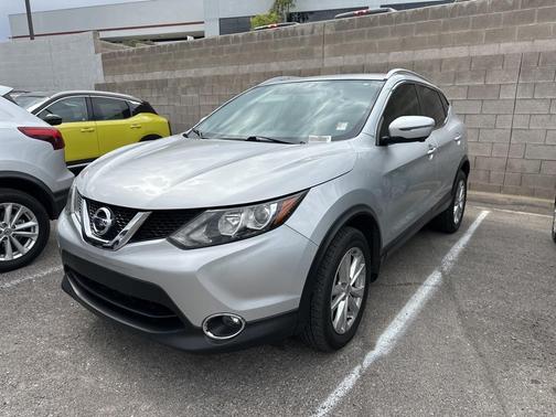 2017 Nissan Rogue Sport SV