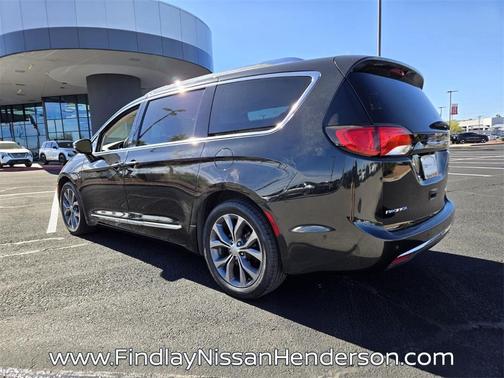 2017 Chrysler Pacifica Limited