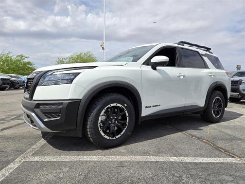 2025 Nissan Pathfinder Rock Creek