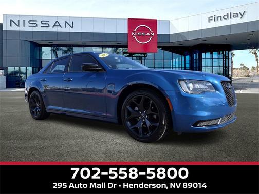 2022 Chrysler 300 Touring