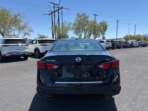 Black 2019 Nissan Altima 2.5 SV