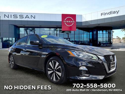Black 2019 Nissan Altima 2.5 SV