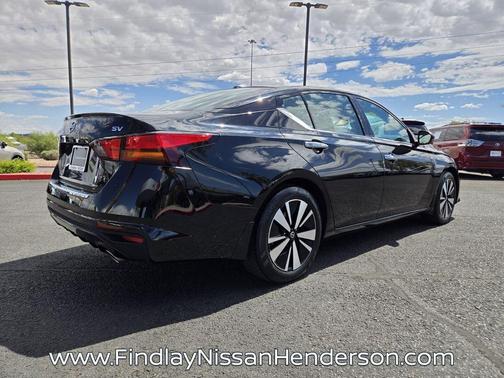 Black 2019 Nissan Altima 2.5 SV