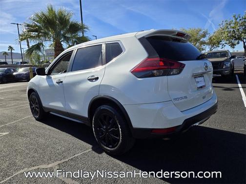 2018 Nissan Rogue S