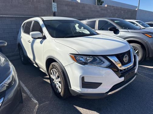2018 Nissan Rogue S