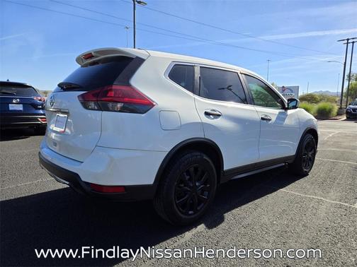 2018 Nissan Rogue S