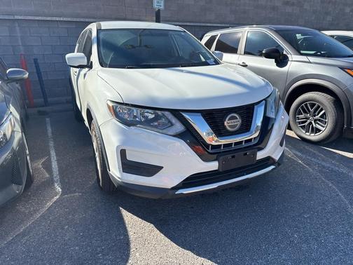 2018 Nissan Rogue S