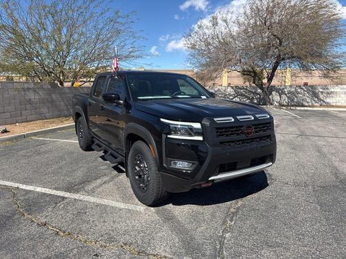 2025 Nissan Frontier PRO-X