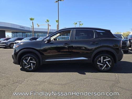 Super Black 2026 Nissan Kicks SV