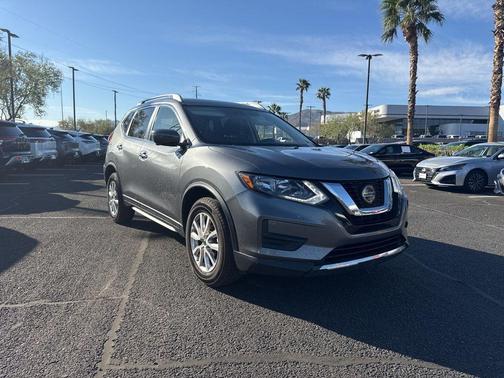 Gun Metallic 2018 Nissan Rogue SV