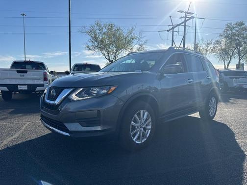 Gun Metallic 2018 Nissan Rogue SV