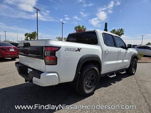 2025 Nissan Frontier PRO-X