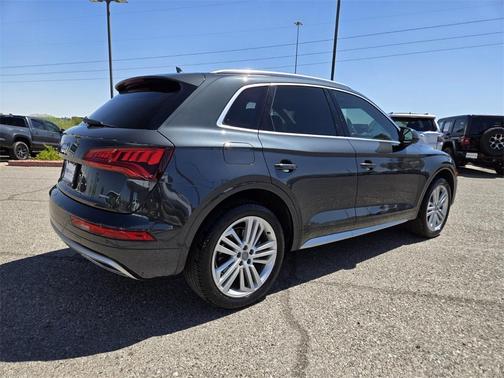 2019 Audi Q5 2.0T Premium Plus