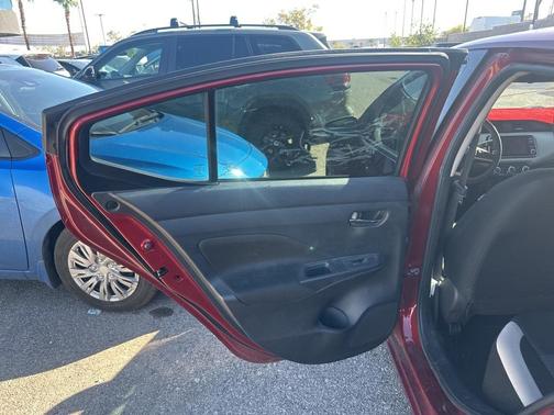 2022 Nissan Versa 1.6 SV